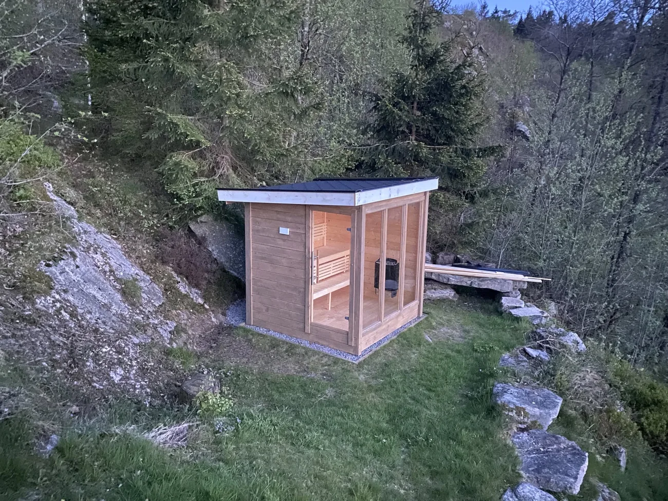 Levererad Cabino-bastu
